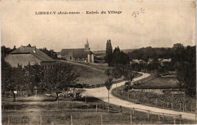 Carte postale ancienne Librecy Entrée du Village
