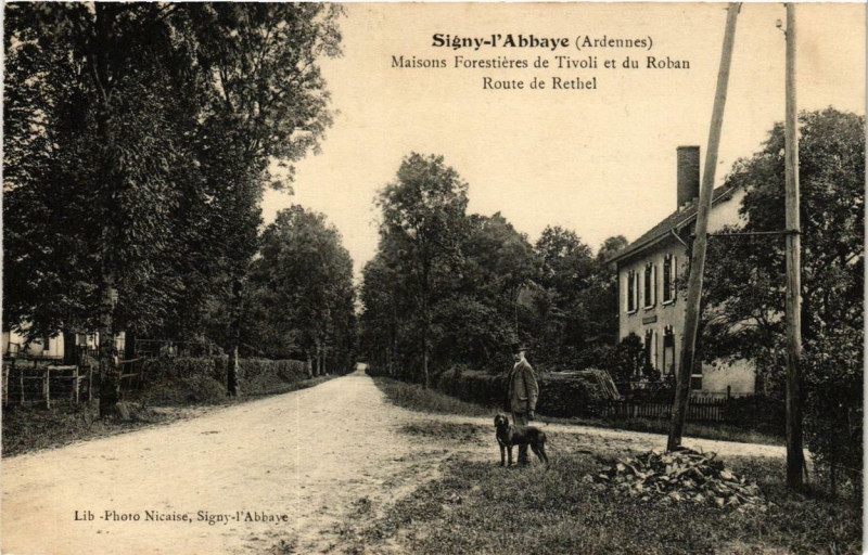 Carte postale ancienne Signy-l'Abbaye Maisons Forestiéres de Tivoli et du Roban à Signy-l'Abbaye