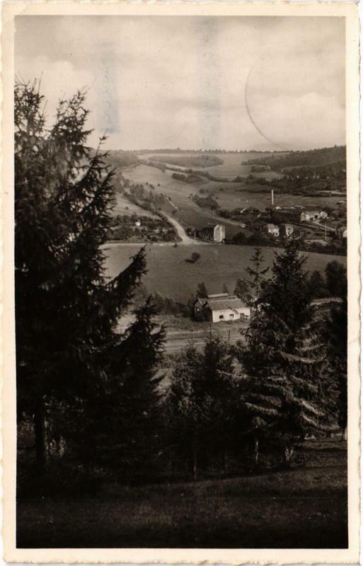 Carte postale ancienne Raucourt Carrefour de la Bastille et l'Usine