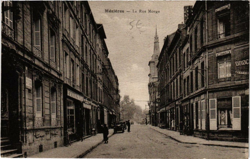 Carte postale ancienne Mezieres La Rue Monge