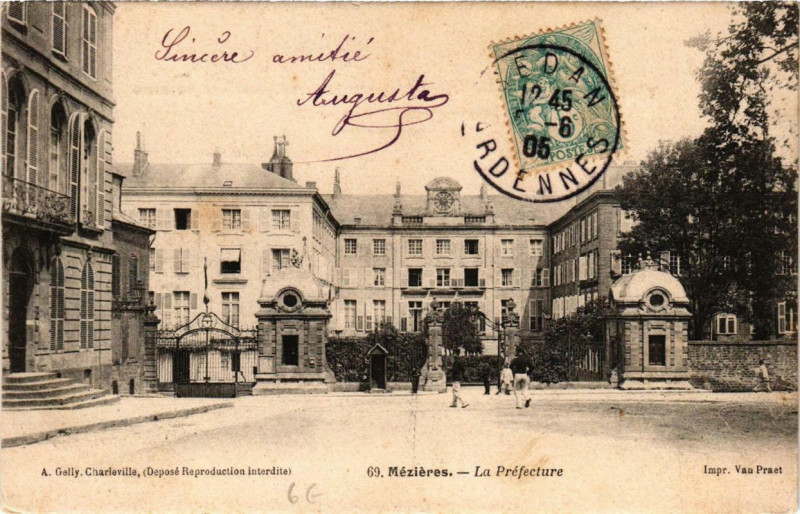 Carte postale ancienne Mezieres La Préfecture