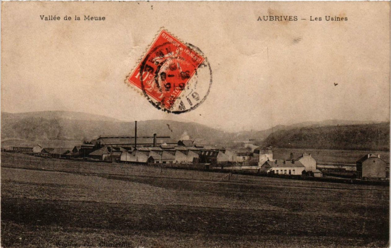 Carte postale ancienne Aubrives Les Usines à Aubrives