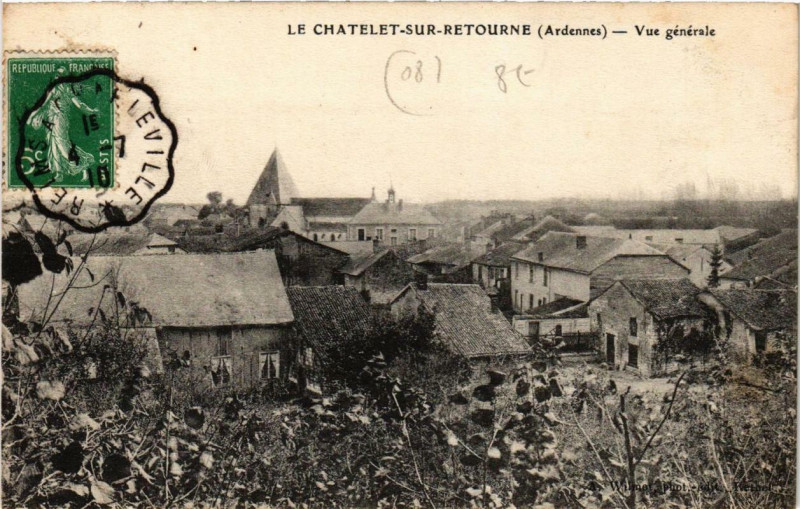 Carte postale ancienne Le Chatelet sur Retourne, Vue Générale