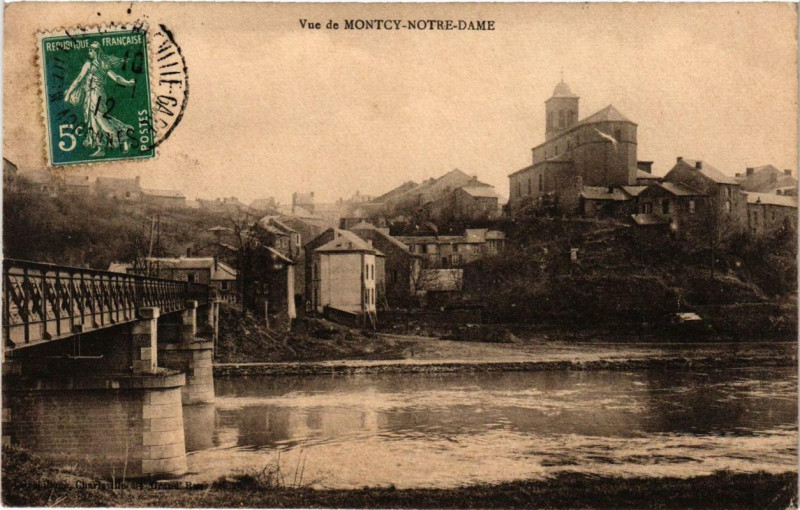 Carte postale ancienne Vue de Montcy-Notre Dame à Montcy-Notre-Dame