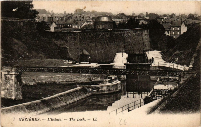 Carte postale ancienne Mezieres L'Ecluse