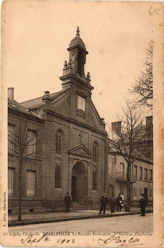 Carte postale ancienne Charleville Le Temple Protestant