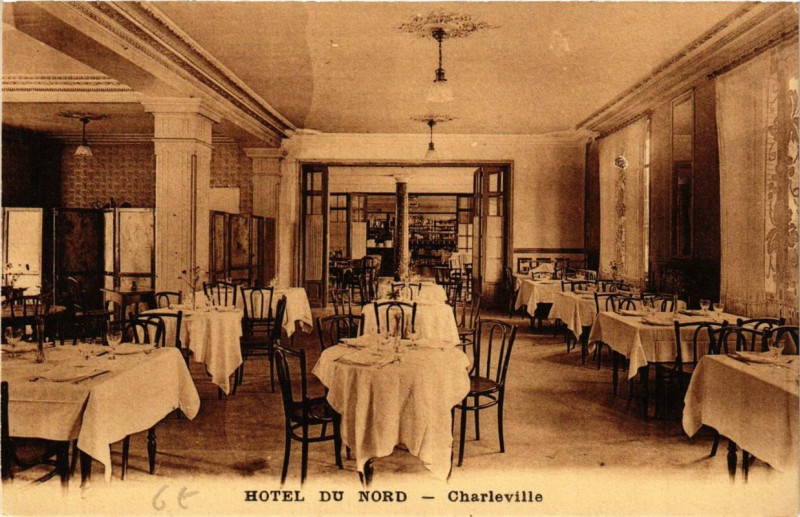 Carte postale ancienne Charleville Hotel du Nord