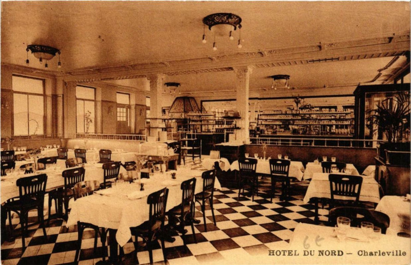 Carte postale ancienne Charleville Hotel du Nord
