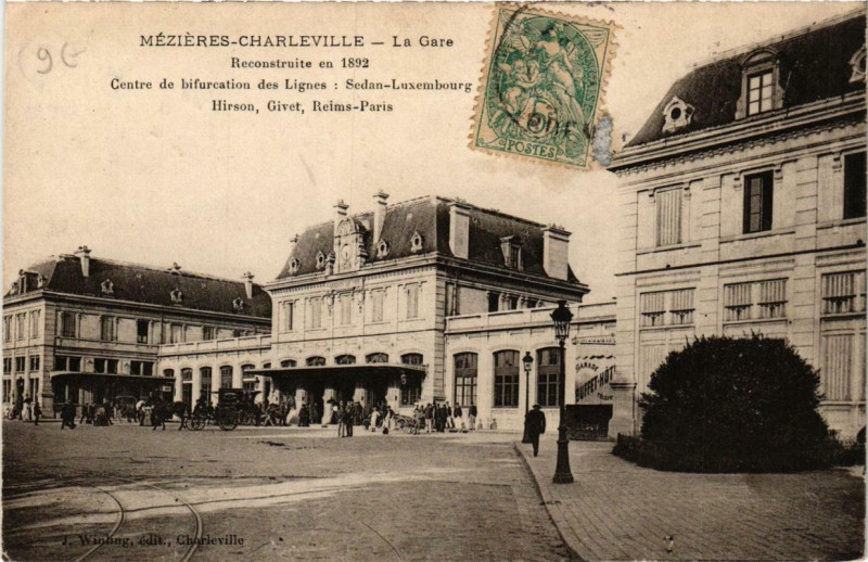 Carte postale ancienne La Gare - Reconstruite en 1892 à Charleville-Mézières