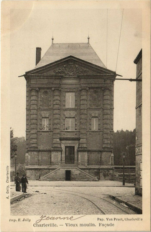 Carte postale ancienne Charleville - Vieux moulin
