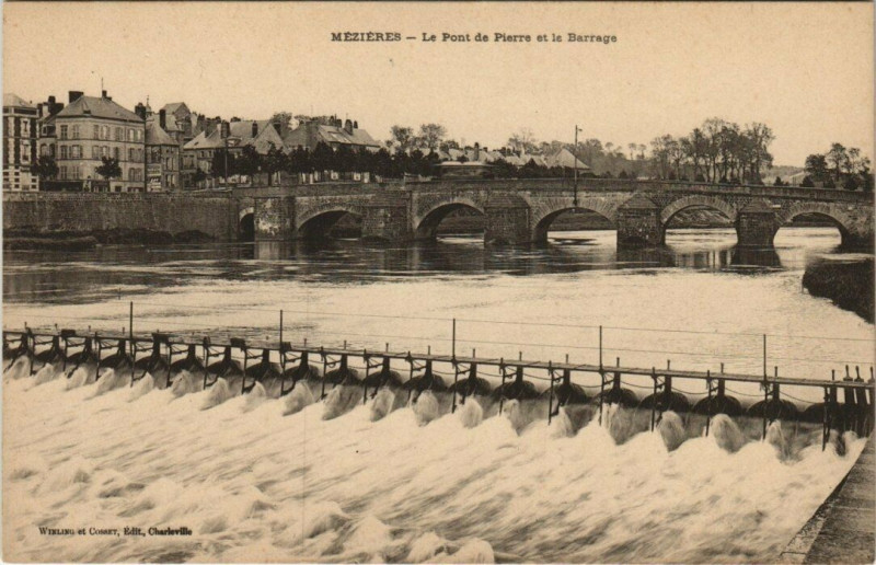 Carte postale ancienne Mezieres - Le pont de pierre et le barrage