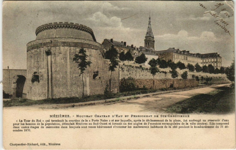 Carte postale ancienne Mezieres - Noveau Chateau d'eau et pensionnat de ste - chretienne