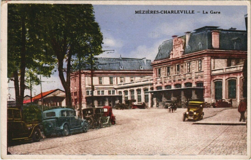 Carte postale ancienne Mezieres - Charleville - La gare