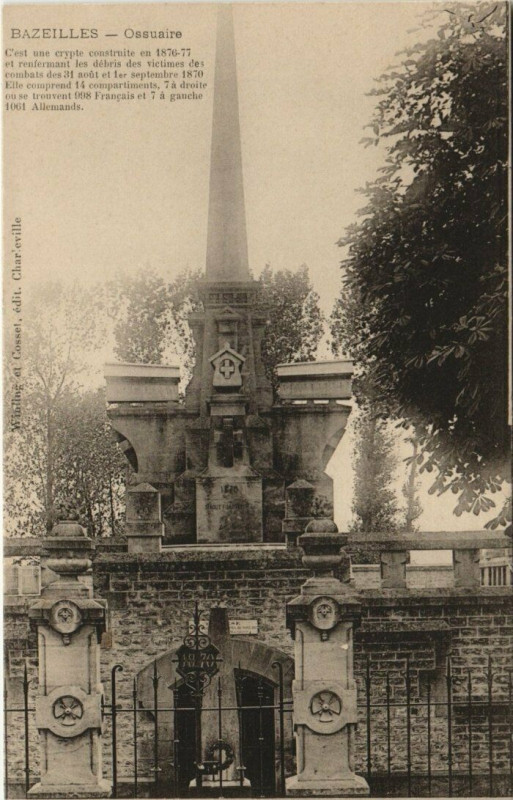 Carte postale ancienne Bazeilles - Ossuaire à Bazeilles