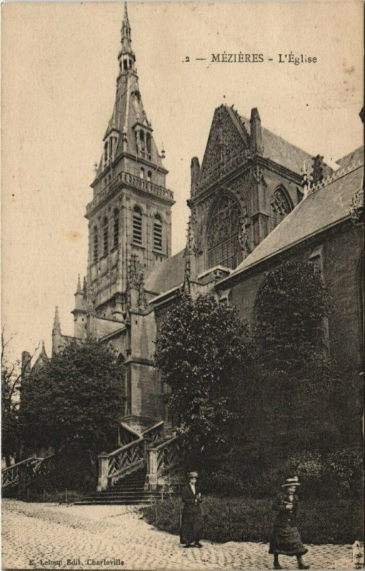 Carte postale ancienne Mezieres - L'Eglise