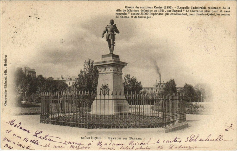 Carte postale ancienne Mezieres - Statue de bayard