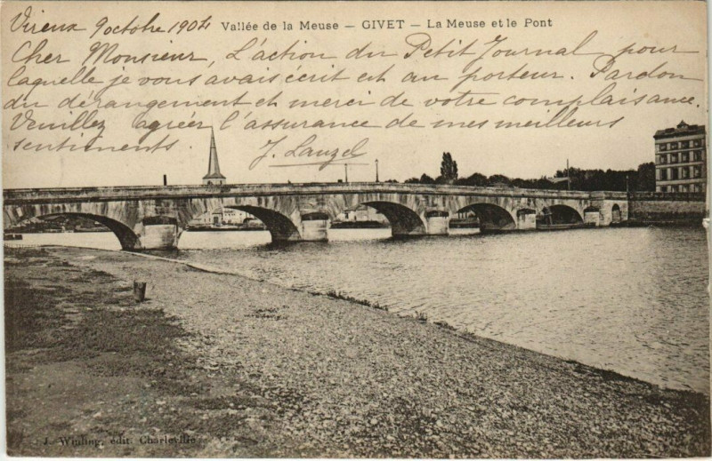Carte postale ancienne Givet - La meuse et le pont à Givet