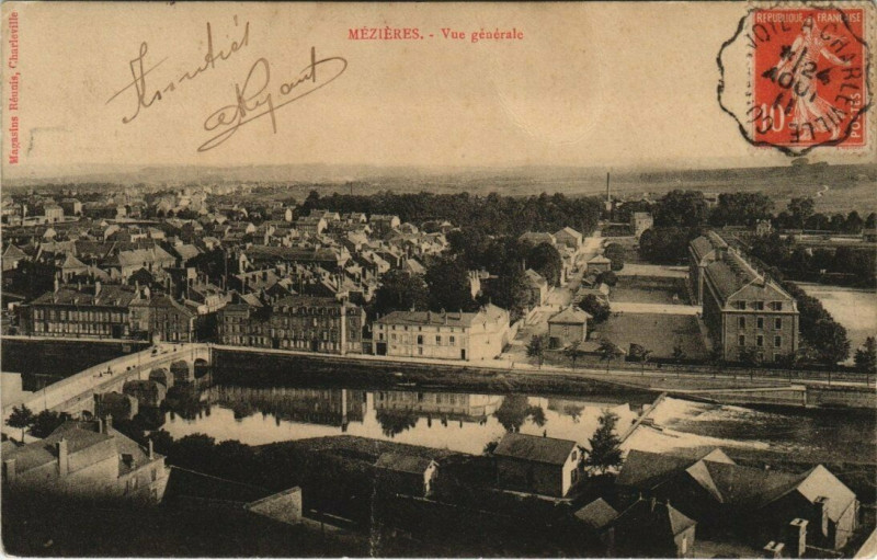 Carte postale ancienne Mezieres - Vue générale