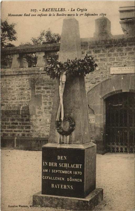 Carte postale ancienne Bazeilles - La crypte à Bazeilles