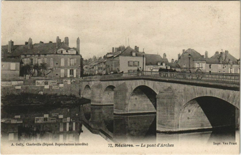 Carte postale ancienne Mezieres - Le Pont d'Arches