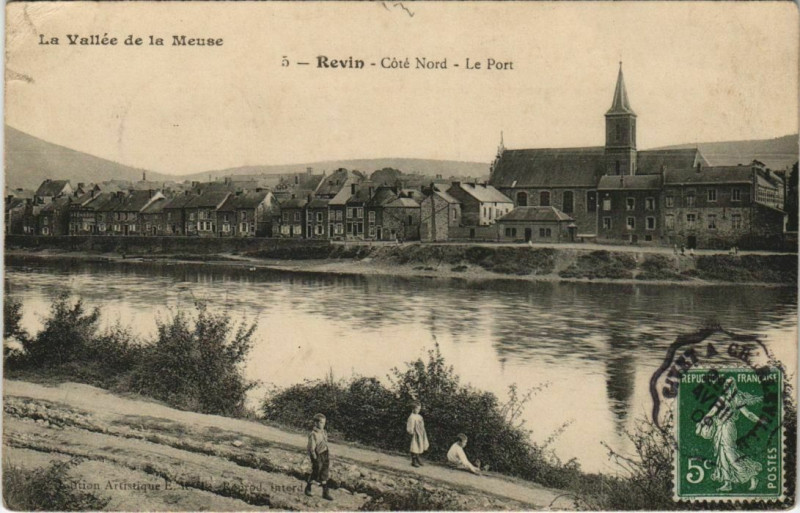 Carte postale ancienne Revin - Le Port à Revin