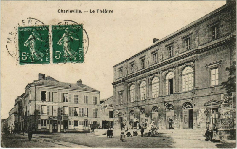 Carte postale ancienne Charleville - Le Theatre