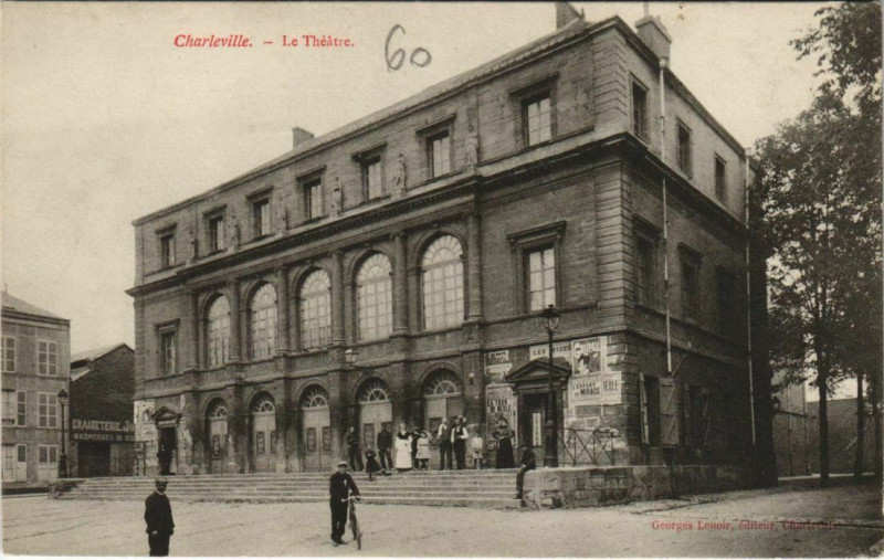Carte postale ancienne Charleville - Le Theatre