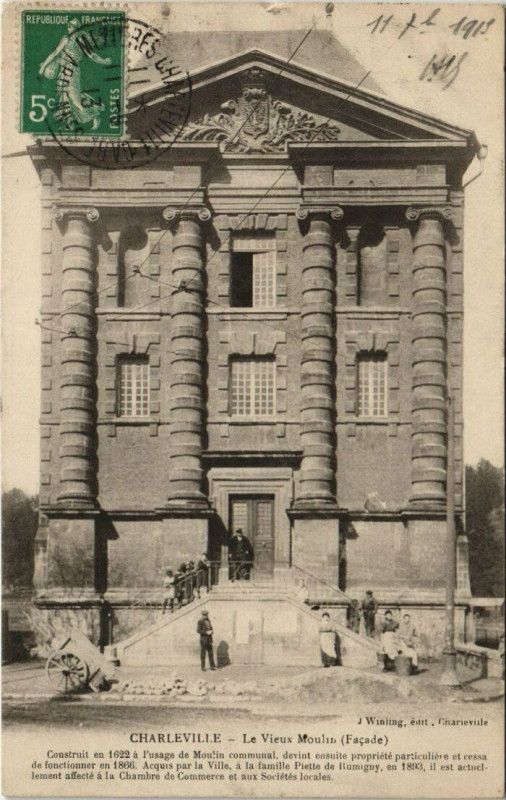 Carte postale ancienne Charleville - Le Vieux Moulin