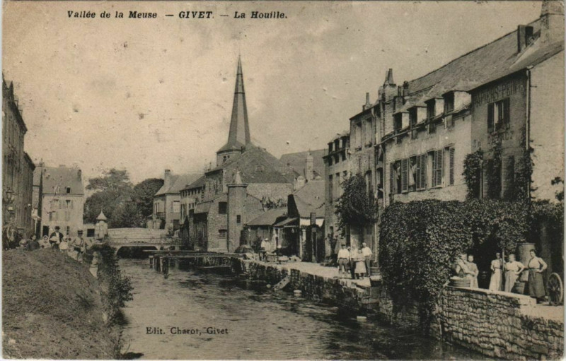Carte postale ancienne Givet - La Houille à Givet