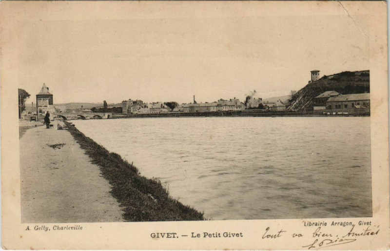 Carte postale ancienne Givet - Le Petit Givet à Givet