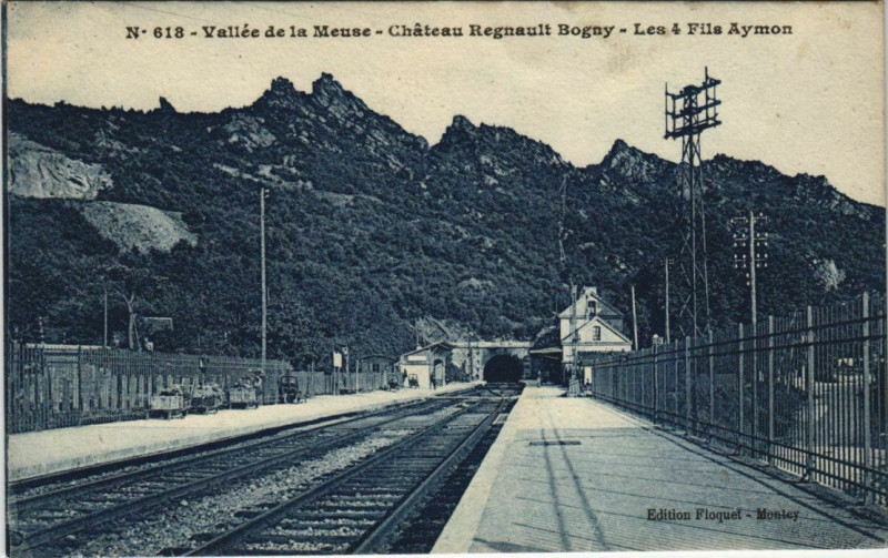 Carte postale ancienne Vallée de la Meuse - Chateau-Regnault-Bogny
