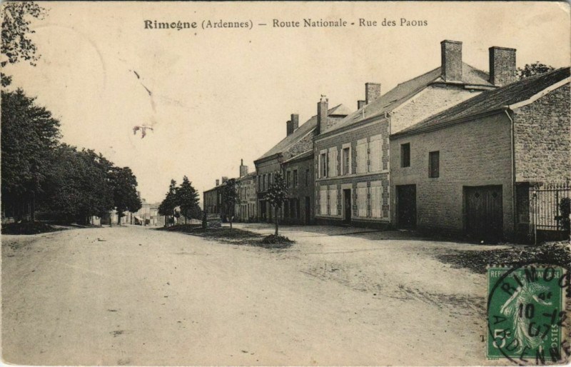 Carte postale ancienne Rimogne - Route Nationale à Rimogne