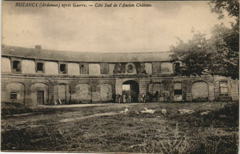 Carte postale ancienne Buzancy - Cote Sud de l'Ancien Chateau à Buzancy
