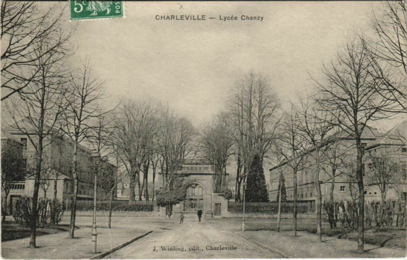 Carte postale ancienne Charleville - Lycee Chanzy