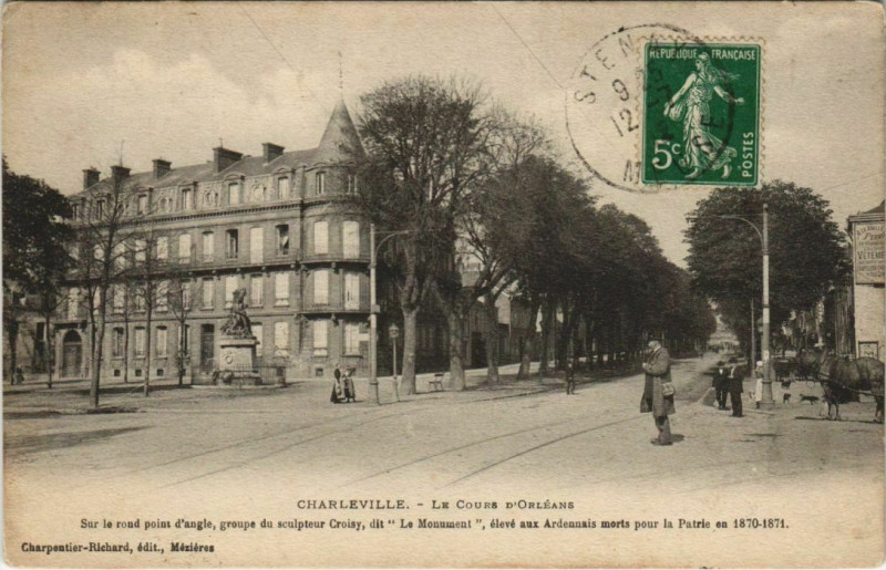 Carte postale ancienne Charleville - Le Cours d'Orleans
