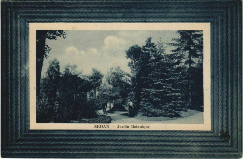 Carte postale ancienne Sedan - Jardin botanique à Sedan