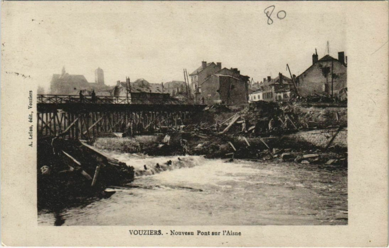 Carte postale ancienne Vouziers - Nouveau Pont sur l'Aisne à Vouziers