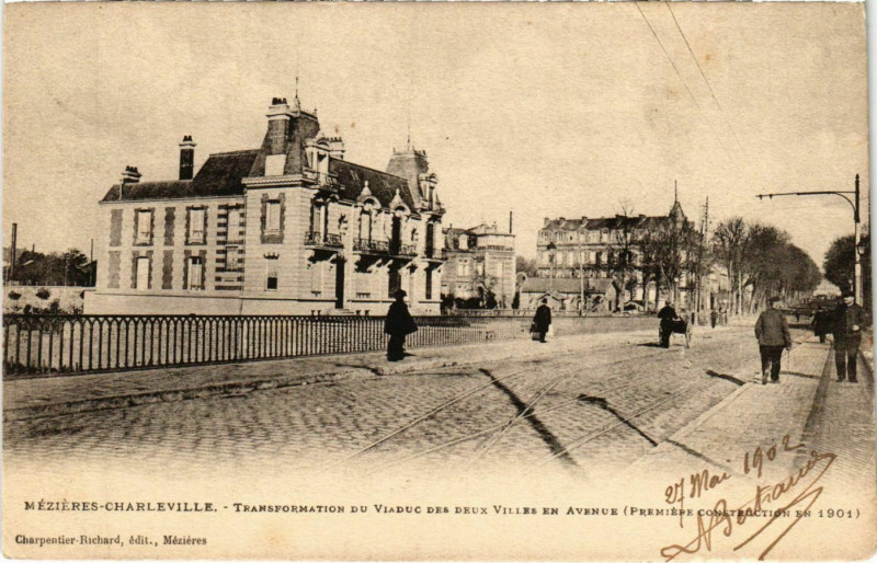 Carte postale ancienne Méziéres Charleville
