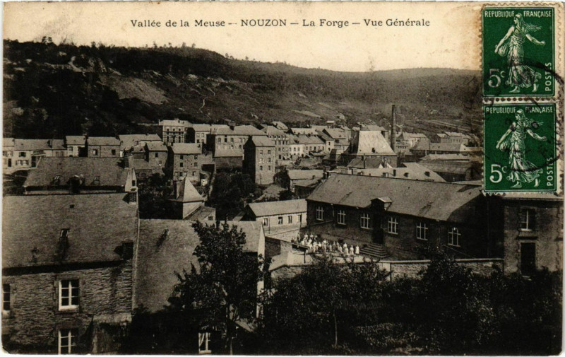 Carte postale ancienne Nouzon La Forge Vue Generale