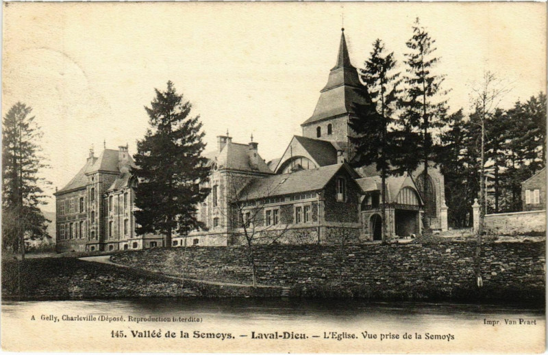 Carte postale ancienne Vallée de la Semoys Laval Dieu