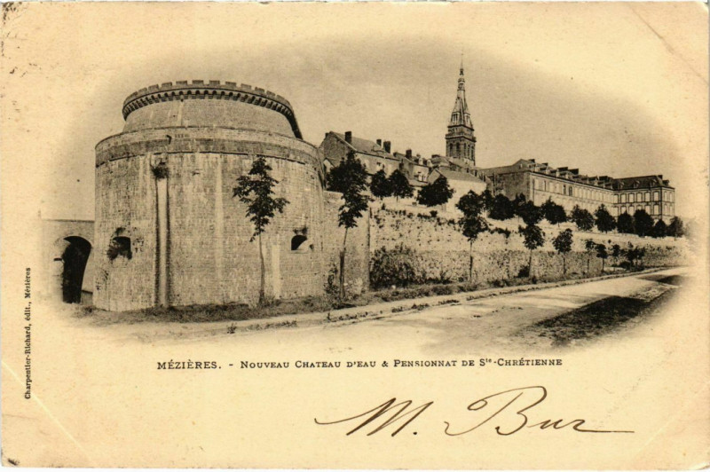 Carte postale ancienne Méziéres Nouveau Chateau D'Eau