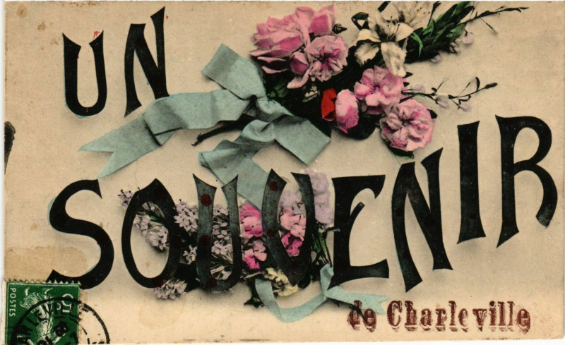 Carte postale ancienne Un Souvenir de Charleville