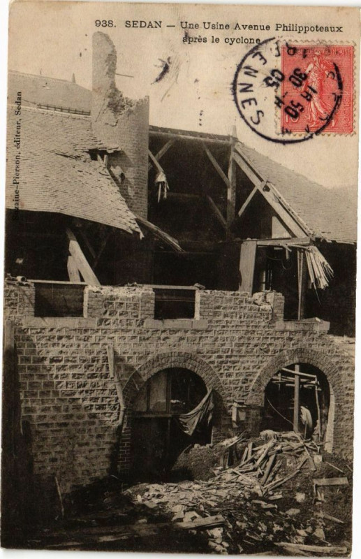 Carte postale ancienne Sedan - Une Usine Avenue Philippoteaux à Sedan