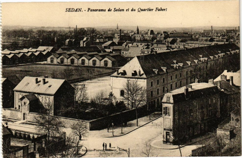 Carte postale ancienne Sedan - Panorama de Sedan et du Quartier Fabert à Sedan