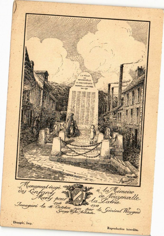 Carte postale ancienne Monument éugé a la Mémoire des Enfands de Nouzonvile Moorty pour..