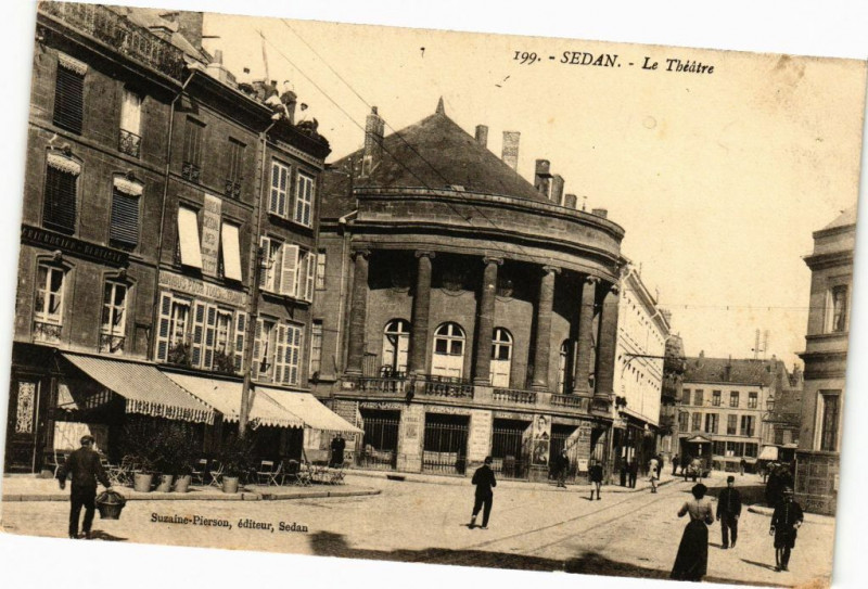 Carte postale ancienne Le Théâtre à Sedan