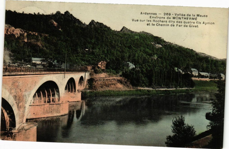 Carte postale ancienne Vallée de la Meuse - Environs de Montherme Vue sur les.. à Monthermé
