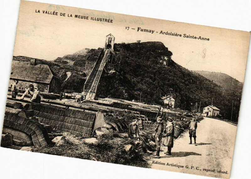 Carte postale ancienne La Vallée de la Meuse Illustrée - Fumay - Ardoisiére Sainte-Anne à Fumay