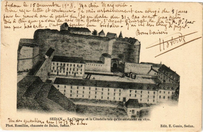 Carte postale ancienne Sedan - Le Chateau et la Citadelle qu'ils existaient en 1870 à Sedan