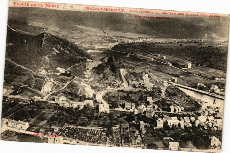 Carte postale ancienne Vallée de la Meuse Chateau-Regnaut-Emplacement du Chateau des ..